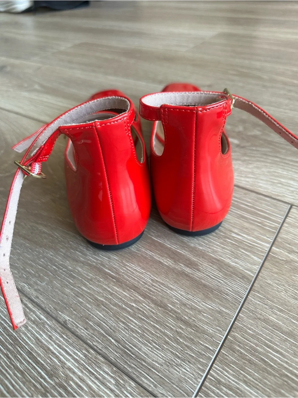 Old Navy Red Patent Mary Jane Ankle Strap Shoes - Picture 4 of 4